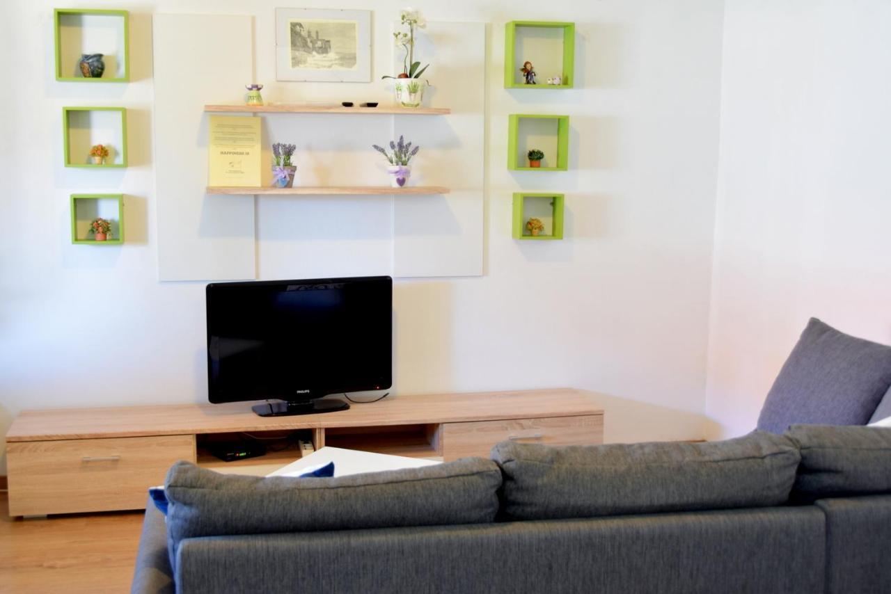 Villy City Apartment Palit Exterior foto